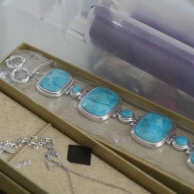Sale Photo Thumbnail #111