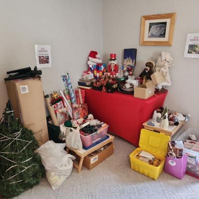 Holiday decor 