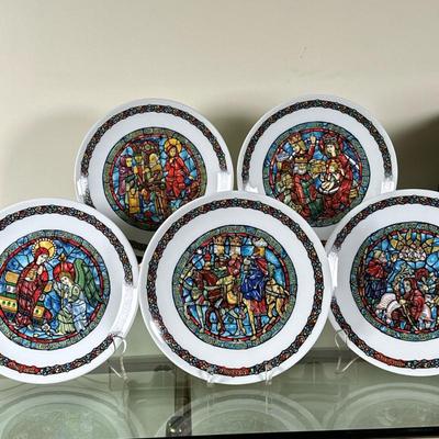(5pc) Andre Restieau (1740 - 1794) Plates - "L'Annonciation" & Others | Hand-painted decorative "Noel...
