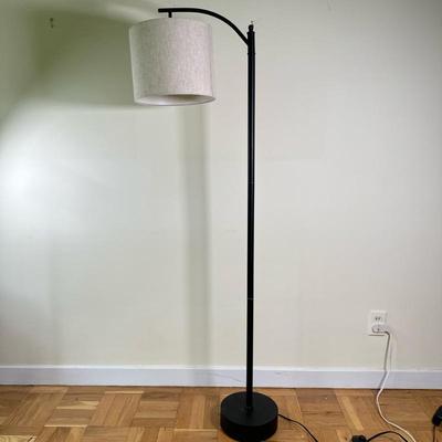 Black Arched Arm Floor Lamp | Modern floor lamp with painted black iron round base, lamp pole and arched arm, with fabric lampshade. - h....