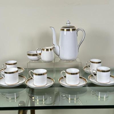 (15pc) Crown Staffordshire Coffee Set - Service for 6 | Crown Staffordshire "Greek Key" pattern coffee service (service for 6),...