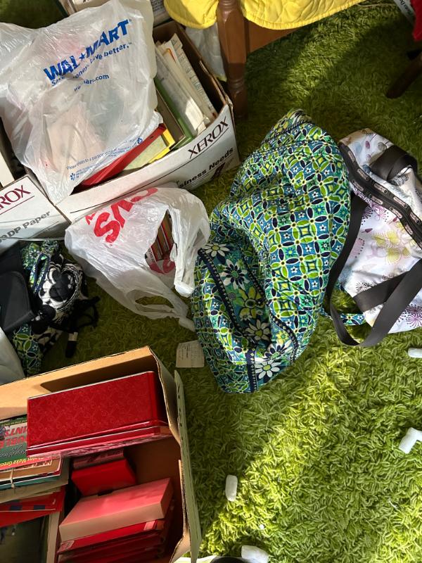 Sale Photo Thumbnail #142