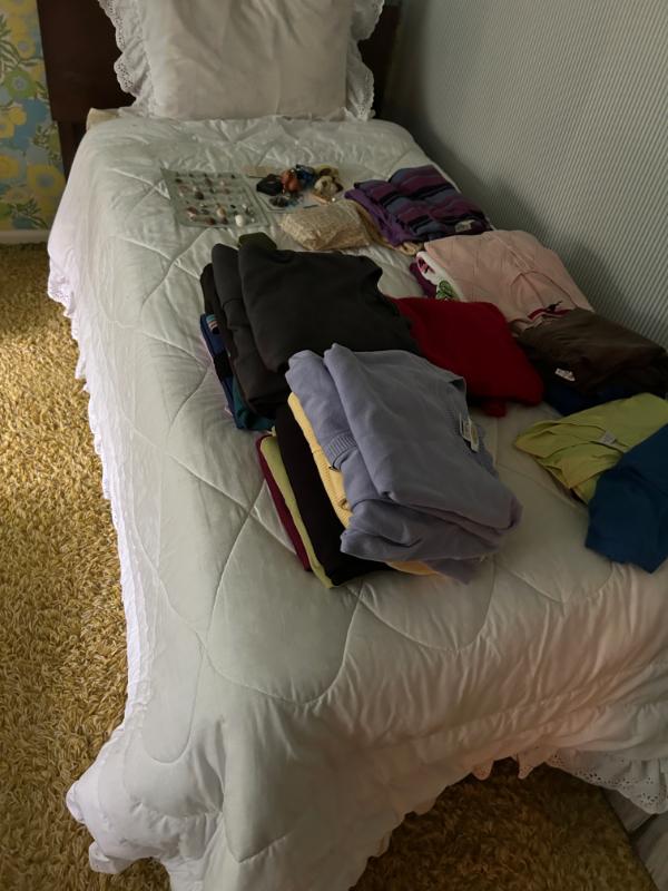 Sale Photo Thumbnail #126