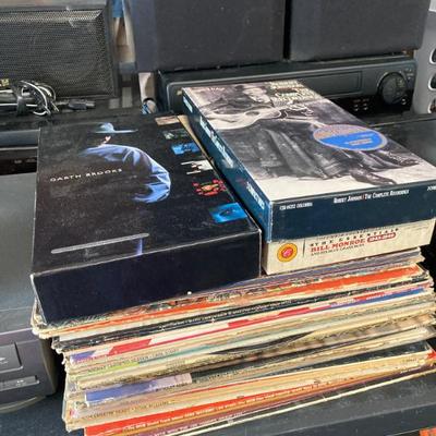 Sale Photo Thumbnail #200: Albumns