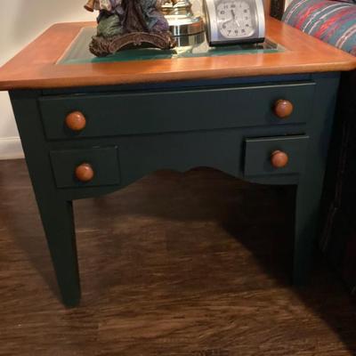 Sale Photo Thumbnail #173: Black Display End Table