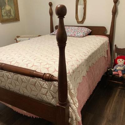 Vintage Poster Bed