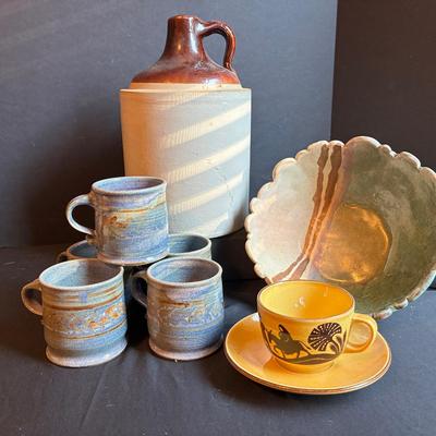 Beige & Blue Pottery