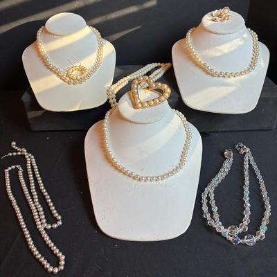 Pearls & Beads 
