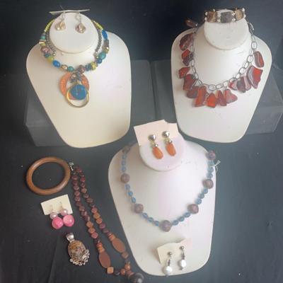 Wood Tones & Stones Jewlery Lot