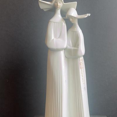 Vintage Lladro Nuns