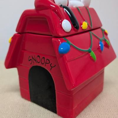 Snoopy Treat Jar