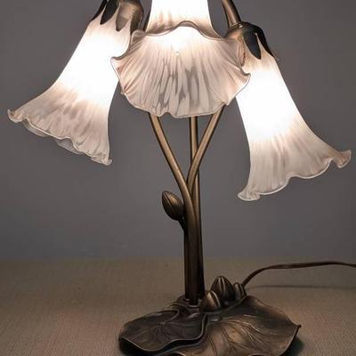 Pond Lily Accent Lamp