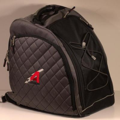 Sale Photo Thumbnail #11: Ski boot bag with backpack straps
$5