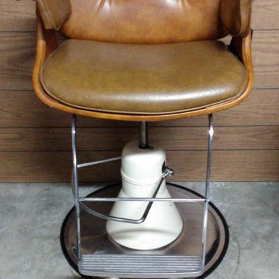 Koken Stylist/Barber Chair
