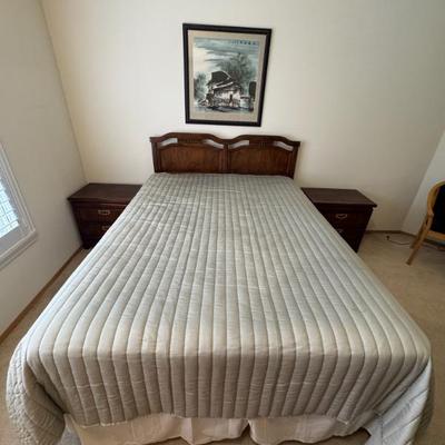 Sale Photo Thumbnail #15: Bedroom set (headboard, nightstands & dresser)