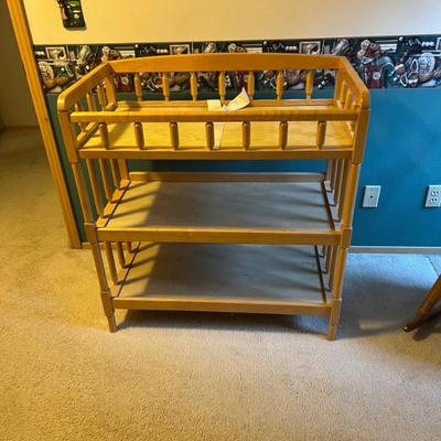 Changing table - matching dresser, crib & rocking chair