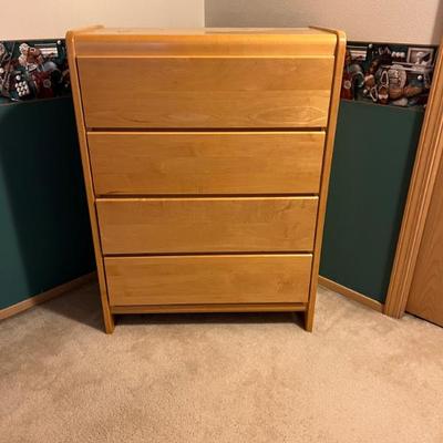 Dresser - matches changing table & crib & rocking chair