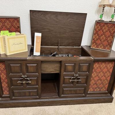 Sale Photo Thumbnail #51
