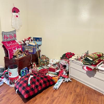 Christmas Mystery Lot