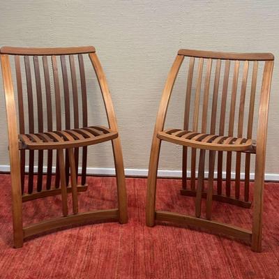 Thomas Lamb Style Sculptural Slat-Back Chairs – Pair of Curved Wood Accent Chairs