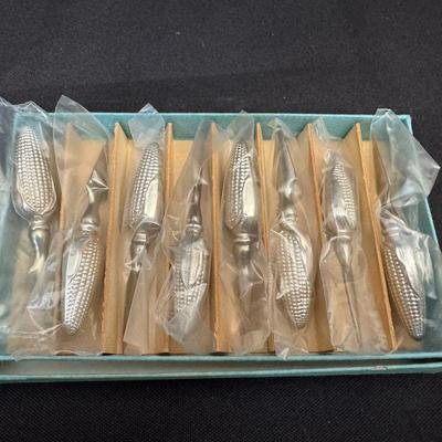 Sterling Silver Corn Cob Picks – Set of 8 in Original Packaging | 3.2oz | Set Of 8 With Box 