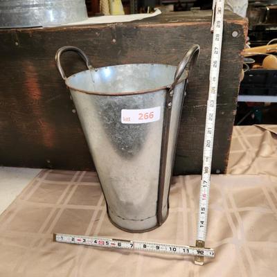 Sale Photo Thumbnail #583