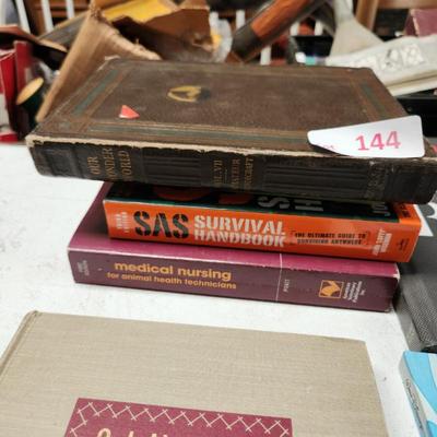 Sale Photo Thumbnail #321
