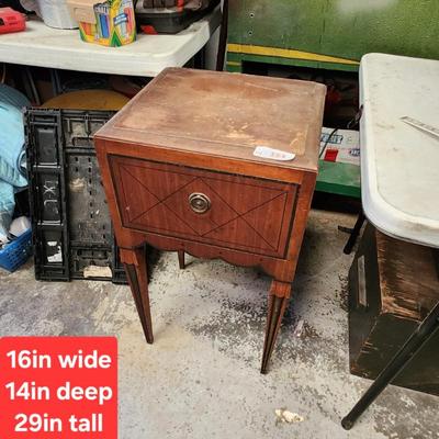Sale Photo Thumbnail #437