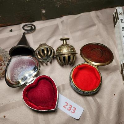 Sale Photo Thumbnail #528