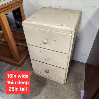 Sale Photo Thumbnail #661