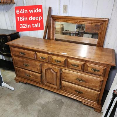 Sale Photo Thumbnail #638