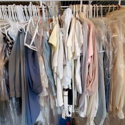 Hu192 pants and shirts mystery lot