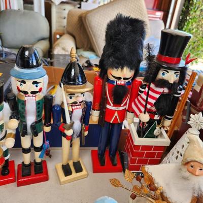 Sale Photo Thumbnail #237