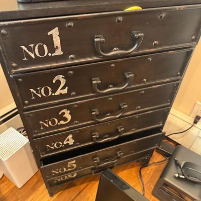 Sale Photo Thumbnail #163