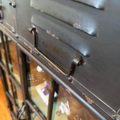 Sale Photo Thumbnail #143