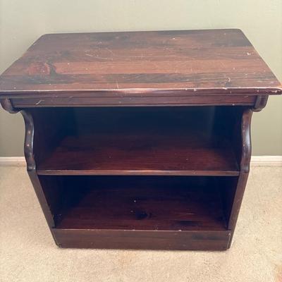 Wooden Nightstand / SECOND FLOOR 