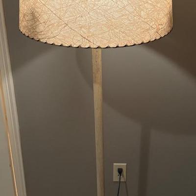 Vintage Floor Lamp / SECOND FLOOR 