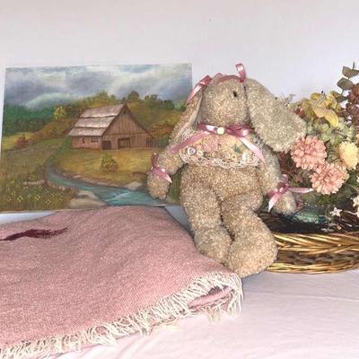 Vintage Bunny And Decor 