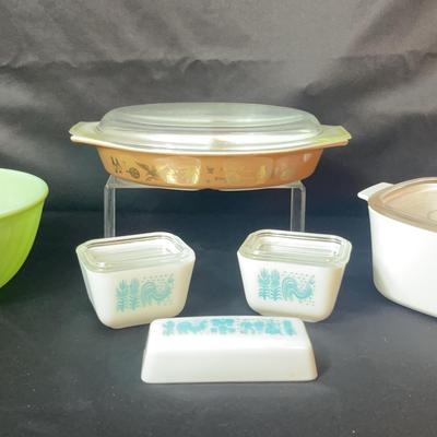 Pyrex: Butterprint/Amish and Early American 