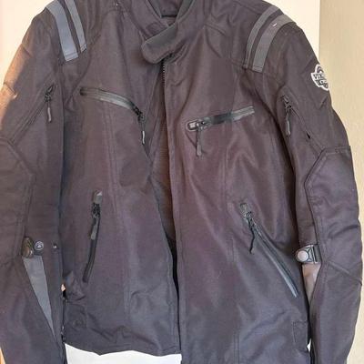 Viking Cycle Men’s Jacket Size S