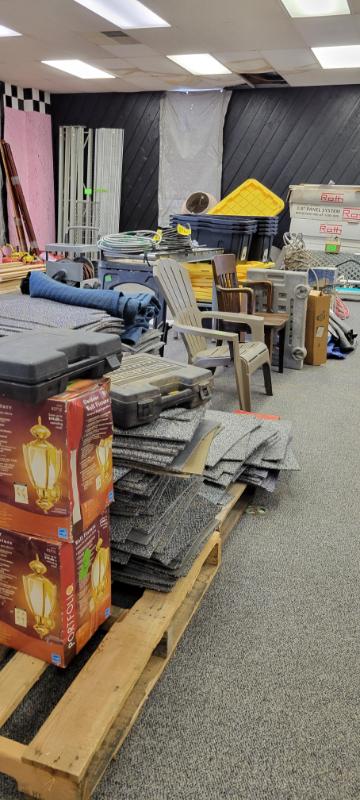 Sale Photo Thumbnail #23