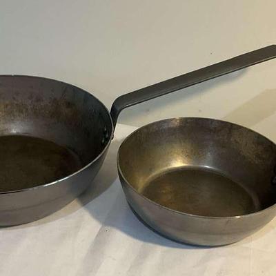 2 de Buyer Pans
