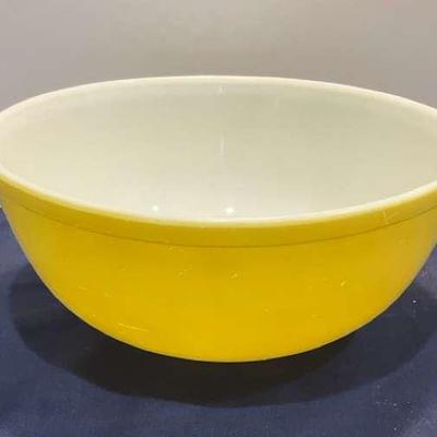 Pyrex Mixing Bowl