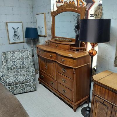 Sale Photo Thumbnail #26
