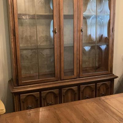 Broyhill Hutch