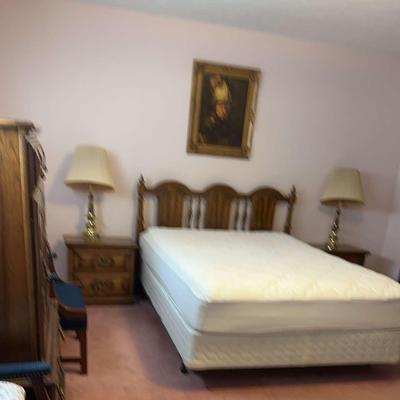 Beautiful American Drew 6 Piece Full Bedroom Suite