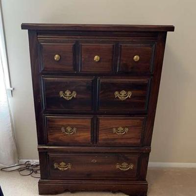 Broyhill Premier 4 Drawer Chest