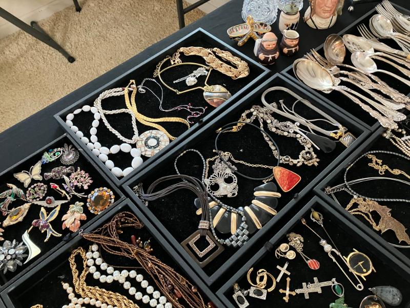 Sale Photo Thumbnail #21