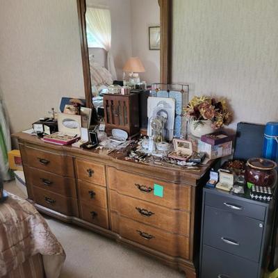Sale Photo Thumbnail #115