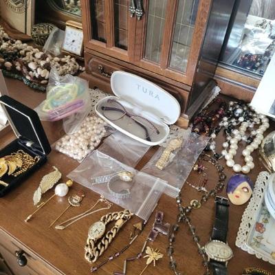 Sale Photo Thumbnail #119